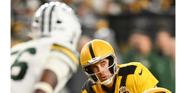 Aaron Rodgers vuelve a perder contra los Green Bay Packers Aaron Rodgers vuelve a perder contra los Green Bay Packers